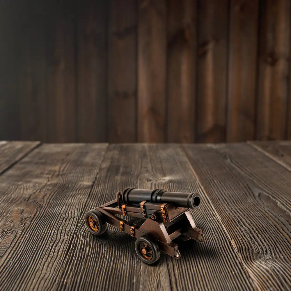 Cannon Sur Roues Grandeur Nature Model
