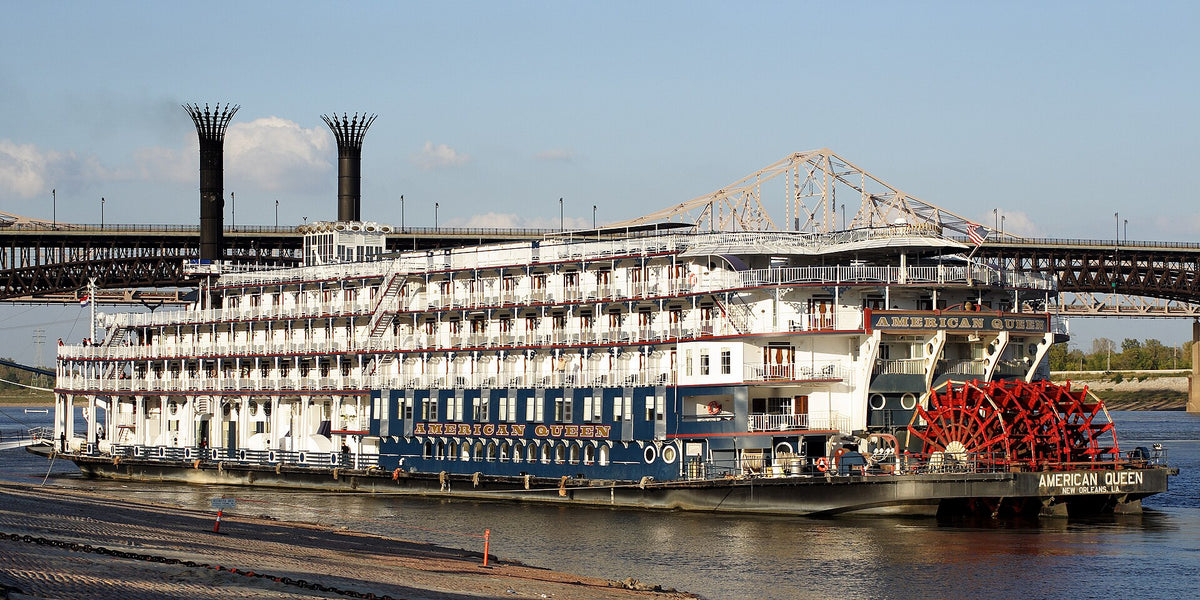 American Queen 30 inches Riverboat Model