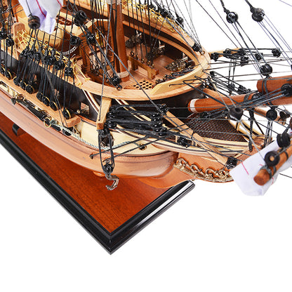 USS CONSTITUTION MODEL SHIP MEDIUM