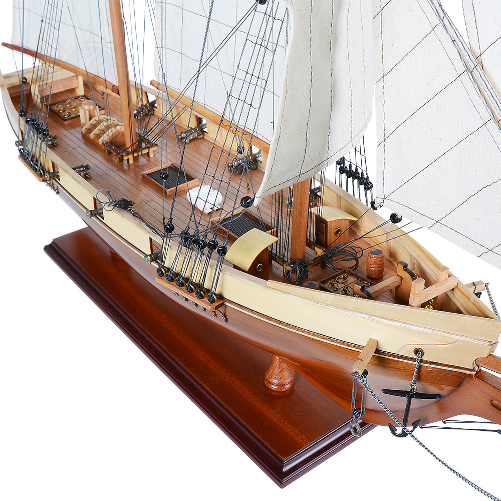 Harvey Ship Model Captain Line