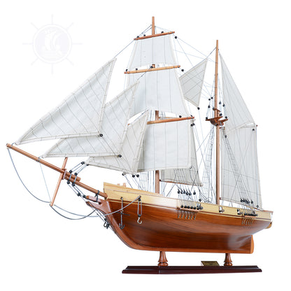 Harvey Ship Model Captain Line