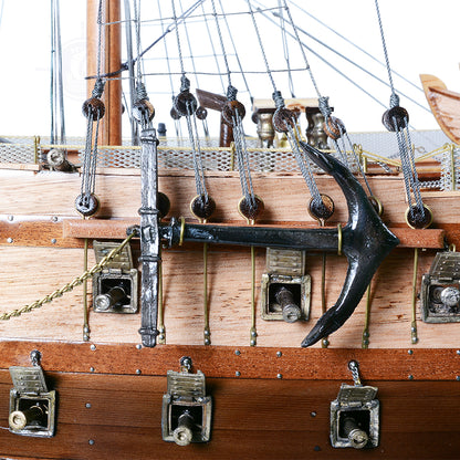 Maquette du navire de guerre HMS Victory XL, collection « Fleet Admiral Line Limited Edition »