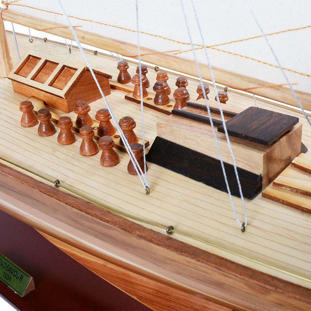 Endeavour 40 Inch Sailboat Model