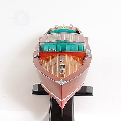 Runabout Chris-Craft peint