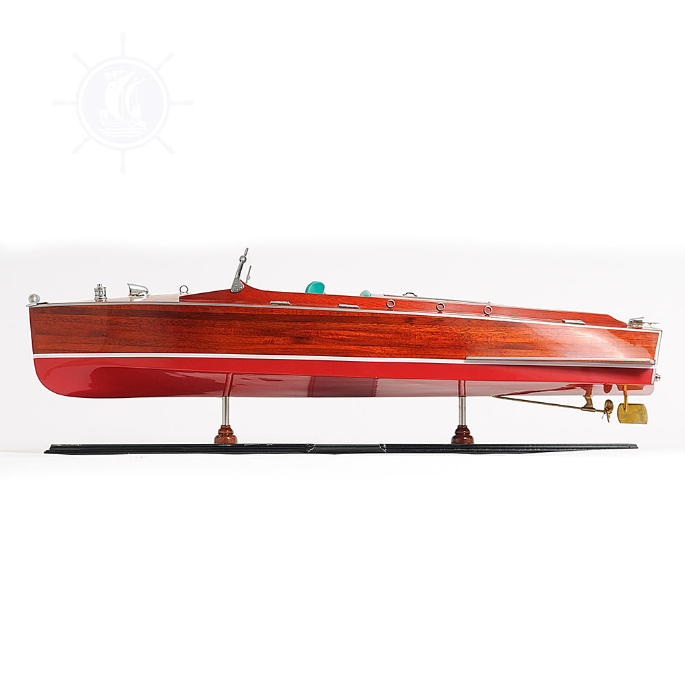 Runabout Chris-Craft peint