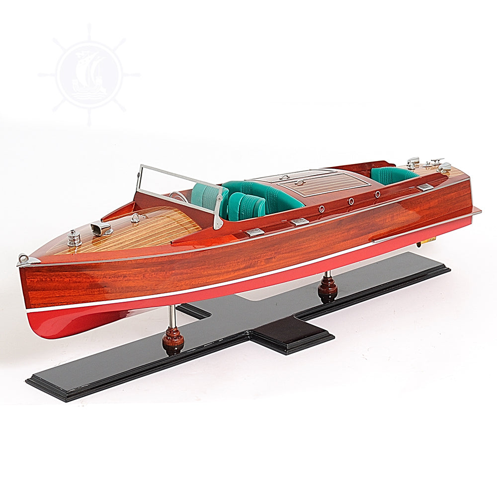 Runabout Chris-Craft peint