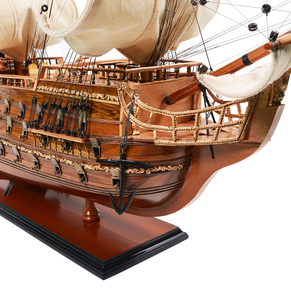 St. Espirit Tall Ship Model Admiral Line