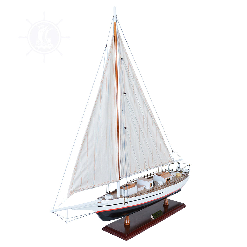 Skipjack Painted (L80)
