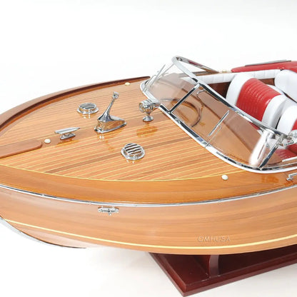 Aquarama Exclusive Edition with Display Case