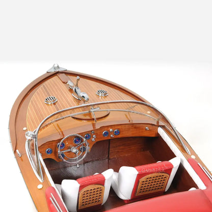 Aquarama Exclusive Edition with Display Case