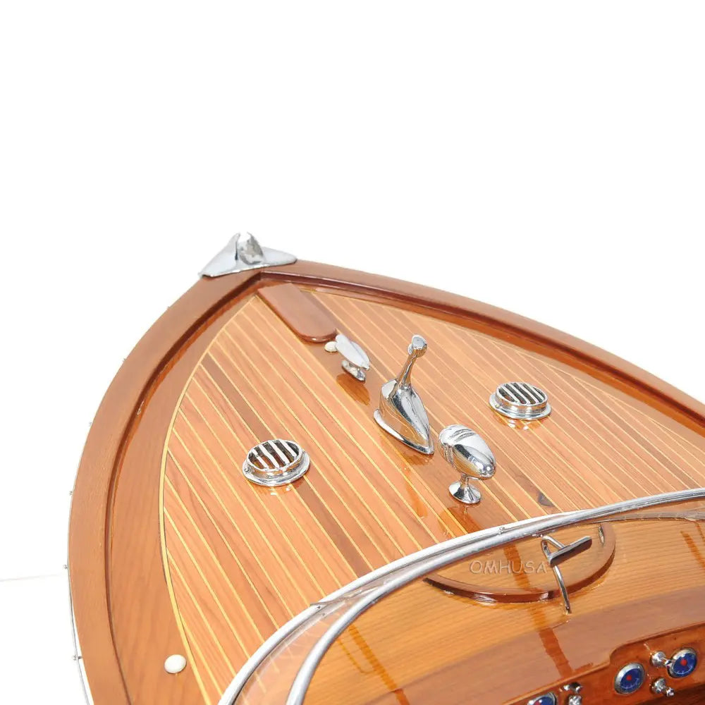 Aquarama Exclusive Edition with Display Case