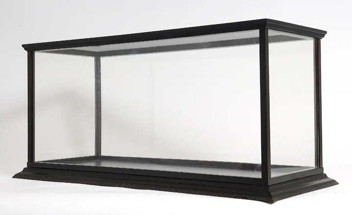 Chris Craft Runabout With Display Case