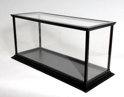 Chris Craft Runabout With Display Case