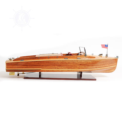 B033 - Chris Craft Runabout