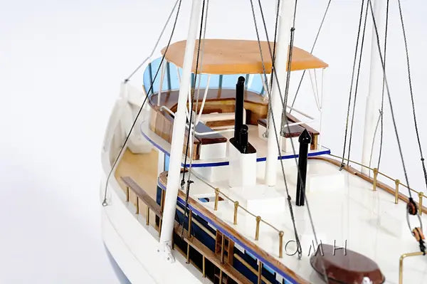 Dickie Walker Boat Model