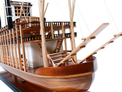 King Mississipi Steam Ship Model