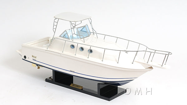 Maquette de vedette rapide bien conçue