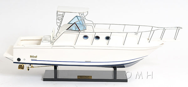 Maquette de vedette rapide bien conçue