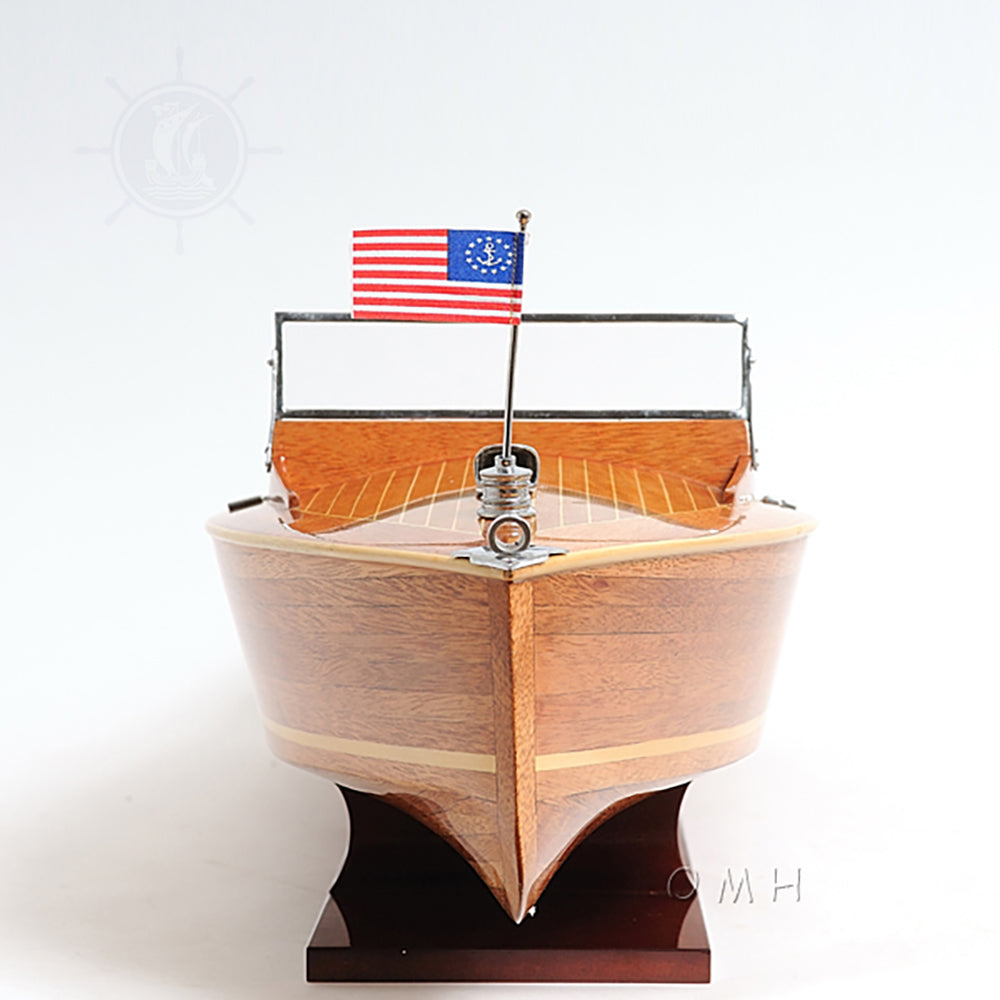 Chris Craft Runabout With Display Case
