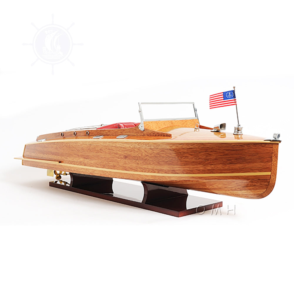 Chris Craft Runabout With Display Case