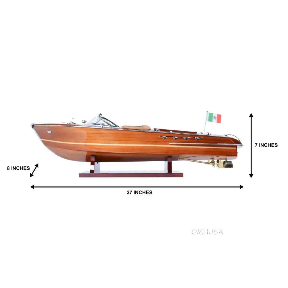 Maquette de bateau rapide Aquarama Medium Italie