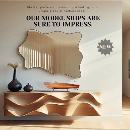 Maquette de bateau rapide Aquarama Medium Italie