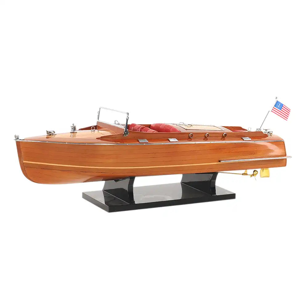 Canot automobile Chris-Craft de taille moyenne