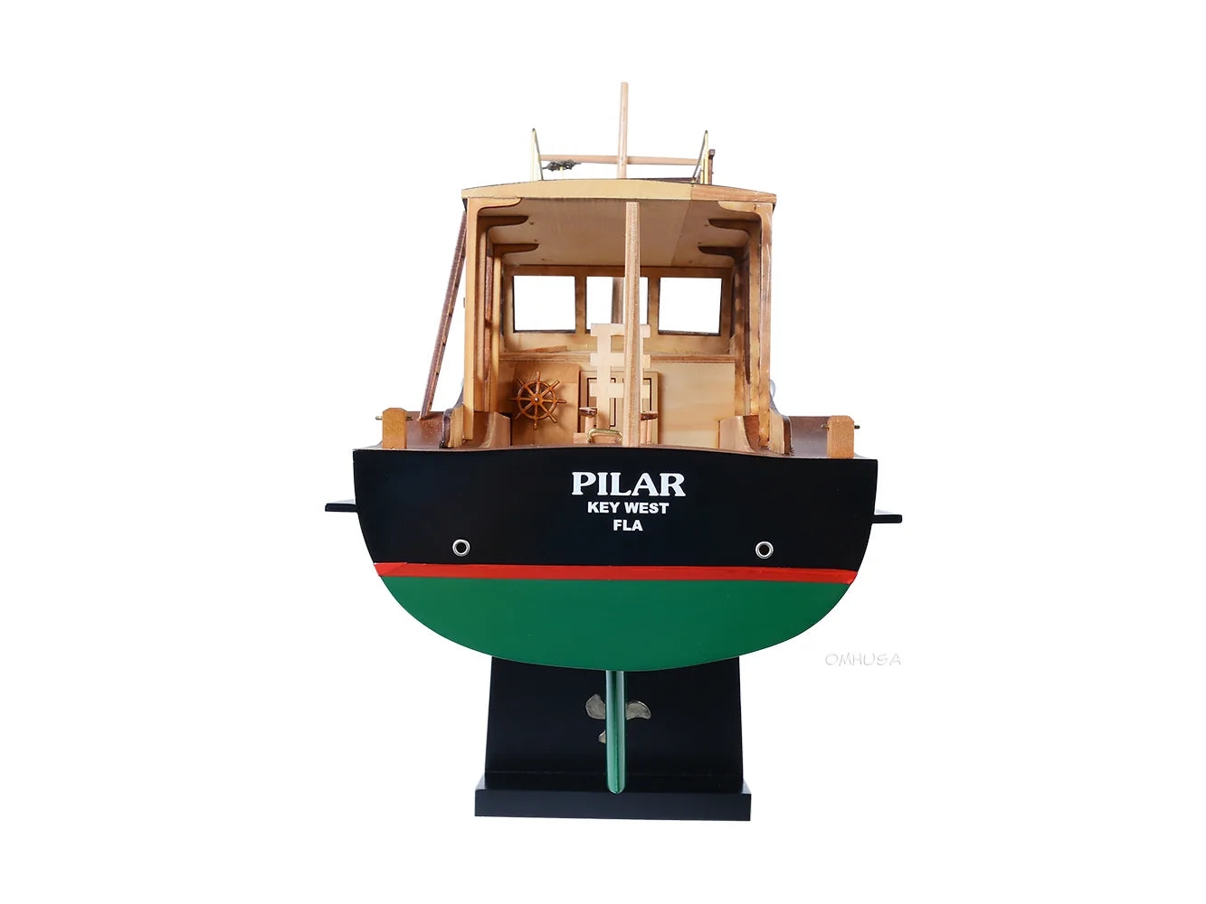 Hemingway&trade; Pilar Fishing Boat Combo: A Model and Polo Shirt Set