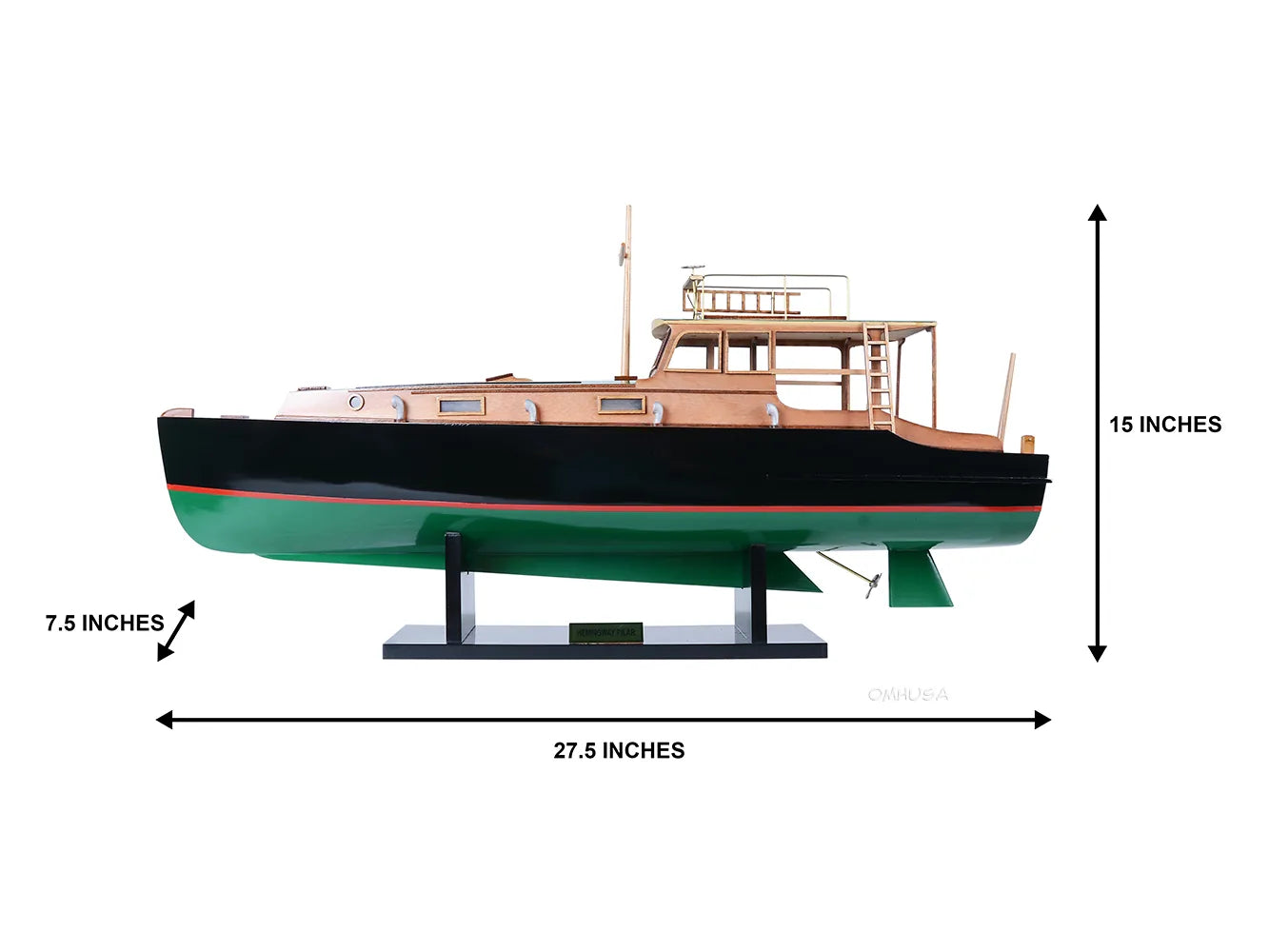 Hemingway&trade; Pilar Fishing Boat Combo: A Model and Polo Shirt Set