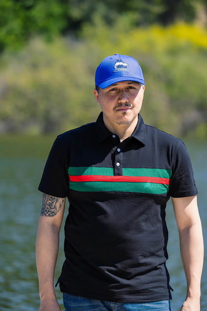 Hemingway&trade; Pilar Fishing Boat Combo: A Model and Polo Shirt Set