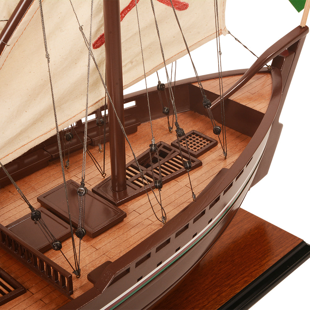 Suhar Oman Sailboat (L100)