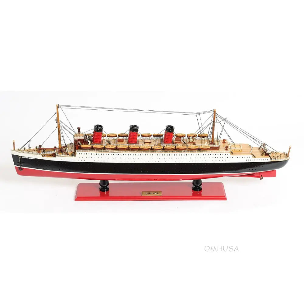 Queen Mary Large with Display Case
