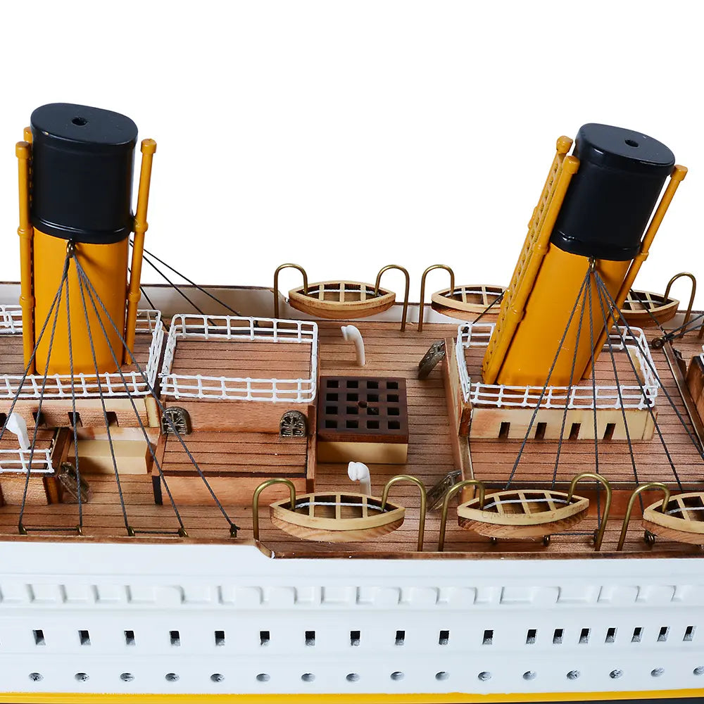 Titanic Painted Large