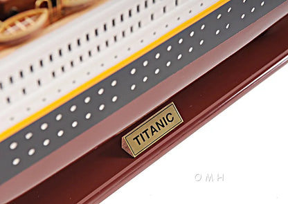 RMS Titanic Large with Display Case