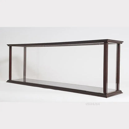Queen Mary Midsize with Display Case