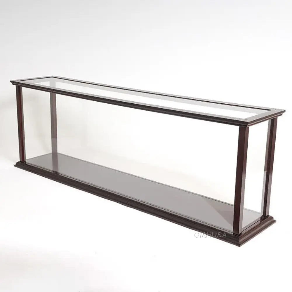 Queen Mary Midsize with Display Case