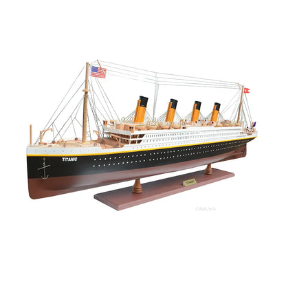TITANIC PAINTED XL