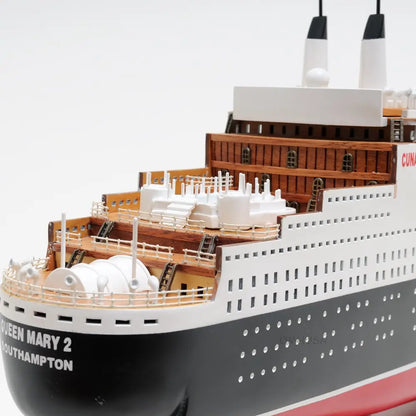 Maquette du paquebot Queen Mary II