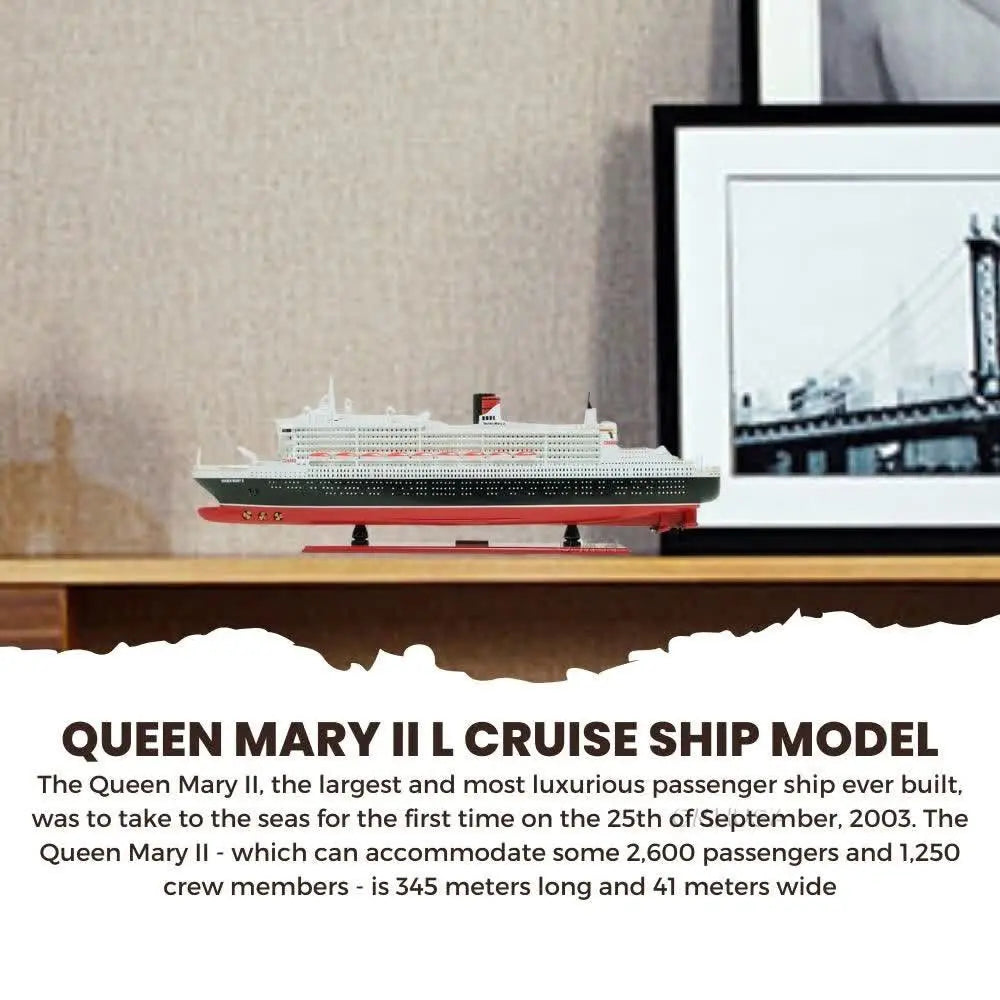 Maquette du paquebot Queen Mary II