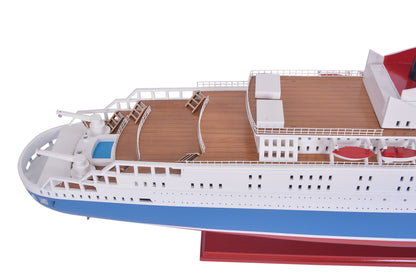 Queen Elizabeth II Painted Large Cruiseship Model