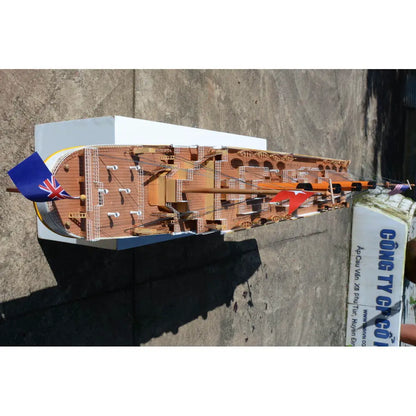 Titanic Painted XXL Exclusive Edition Cruiseship Model