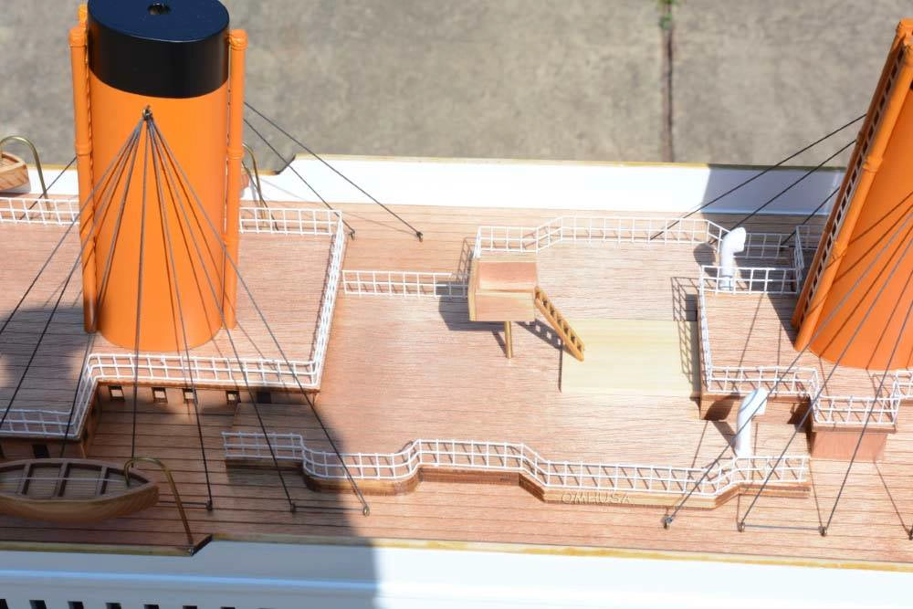 USCGC Dallas WHEC-716 30 Inches L Ship Model