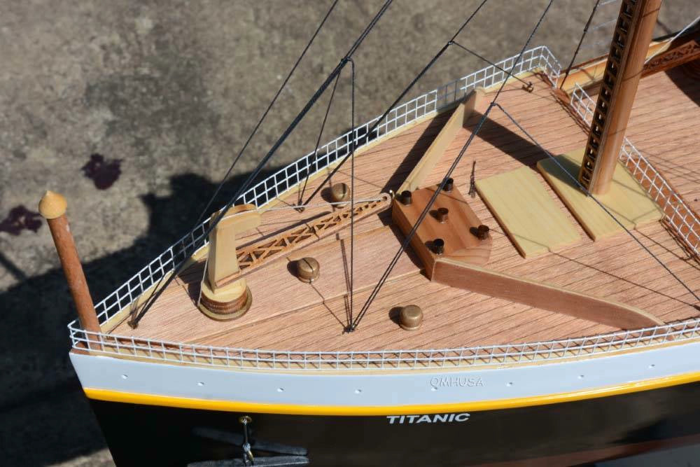 USCGC Dallas WHEC-716 30 Inches L Ship Model