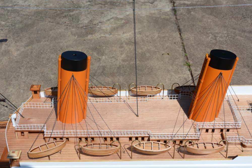 USCGC Dallas WHEC-716 30 Inches L Ship Model
