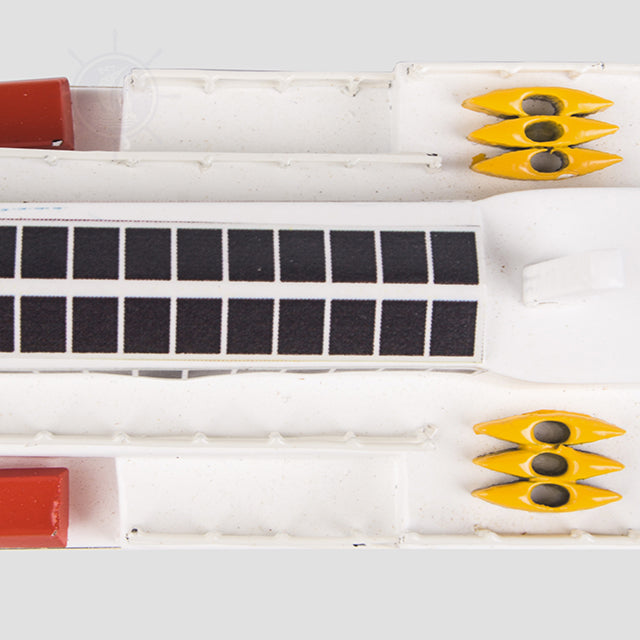 National Geographic Explorer Small 12 Inches L Cruiseship model