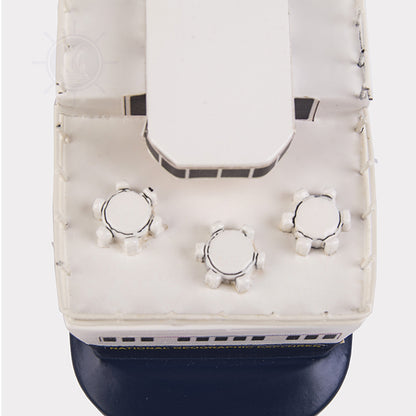 National Geographic Explorer Small 12 Inches L Cruiseship model