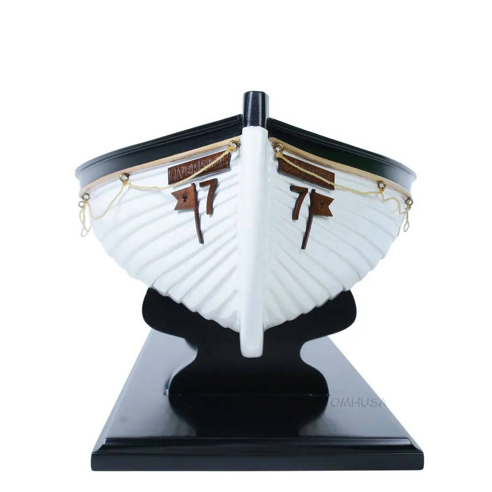 RMS Titanic Lifeboat No 7 model
