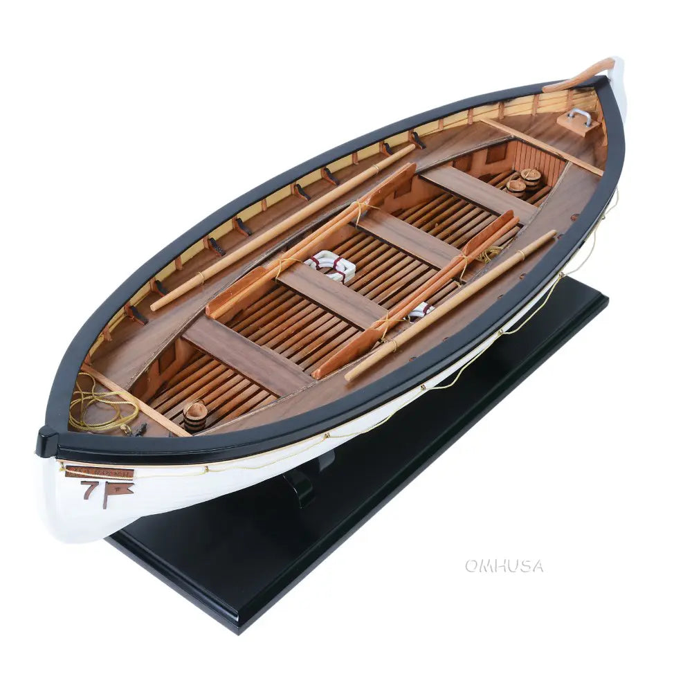 RMS Titanic Lifeboat No 7 model