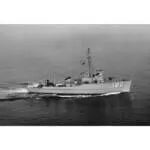 USS Hummingbird (AMc-26) Large