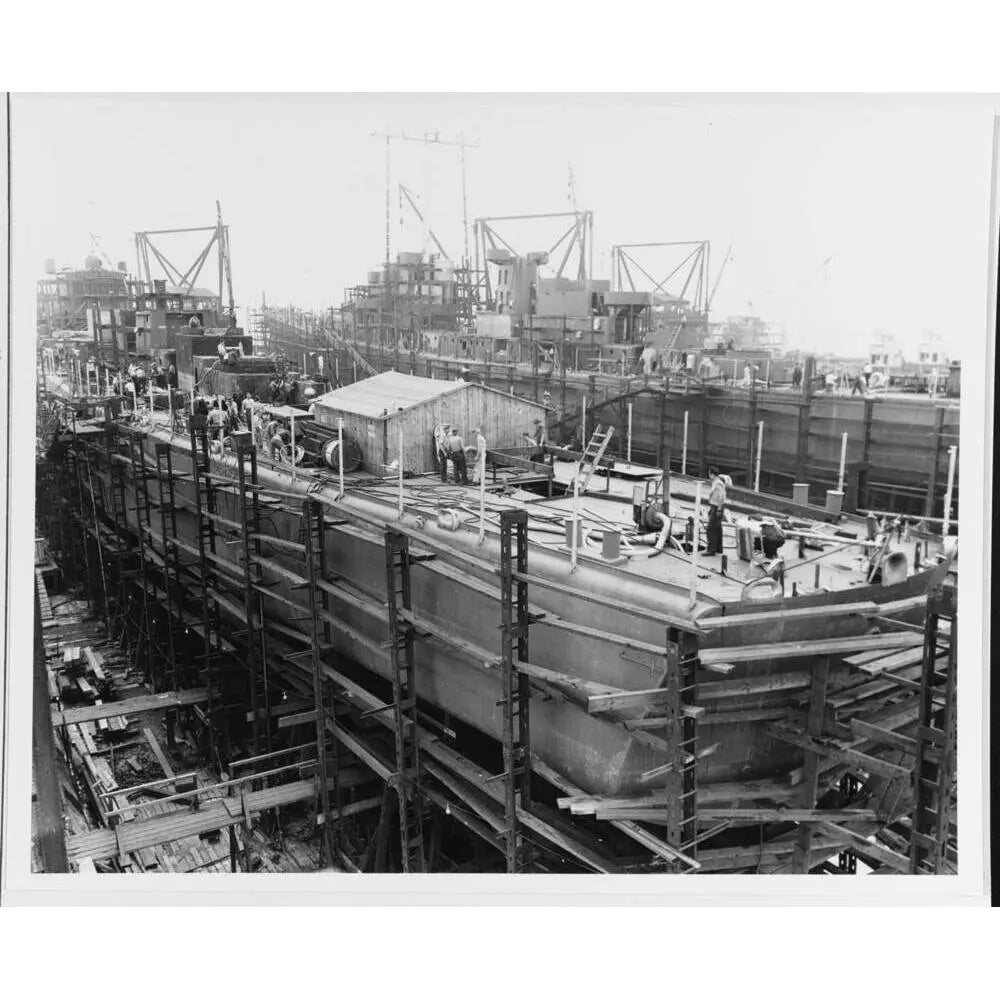 USS Juneau (CL-52) Large